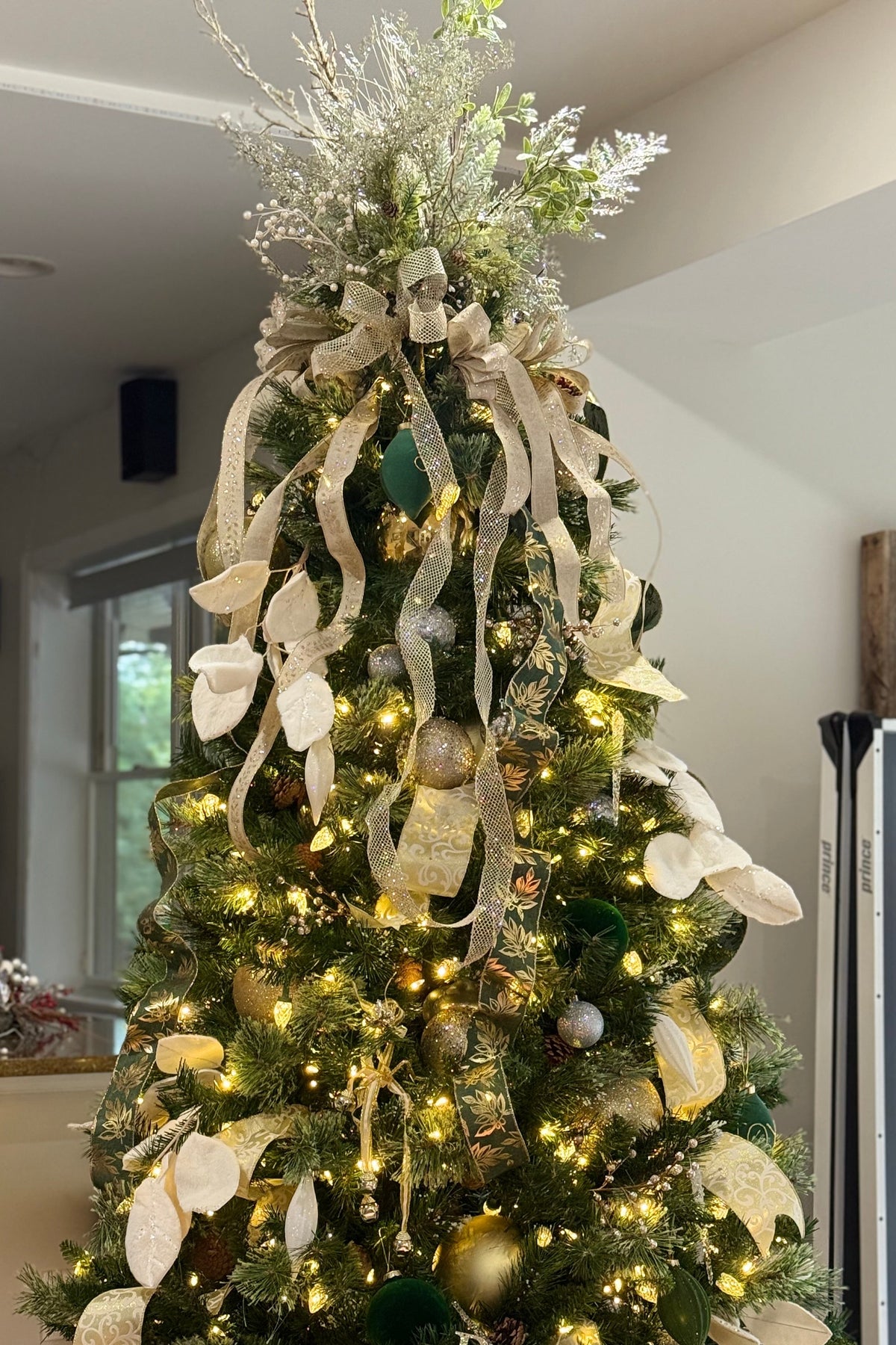 Silver and Gold Holiday Tree Decorating Kit