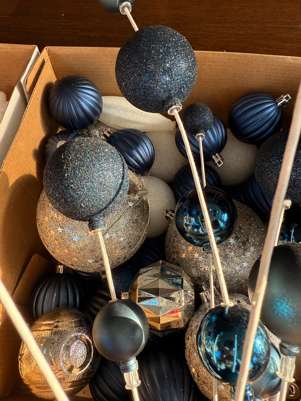 Brrrr... it is a Polar Express Holiday Tree Decorating Kit