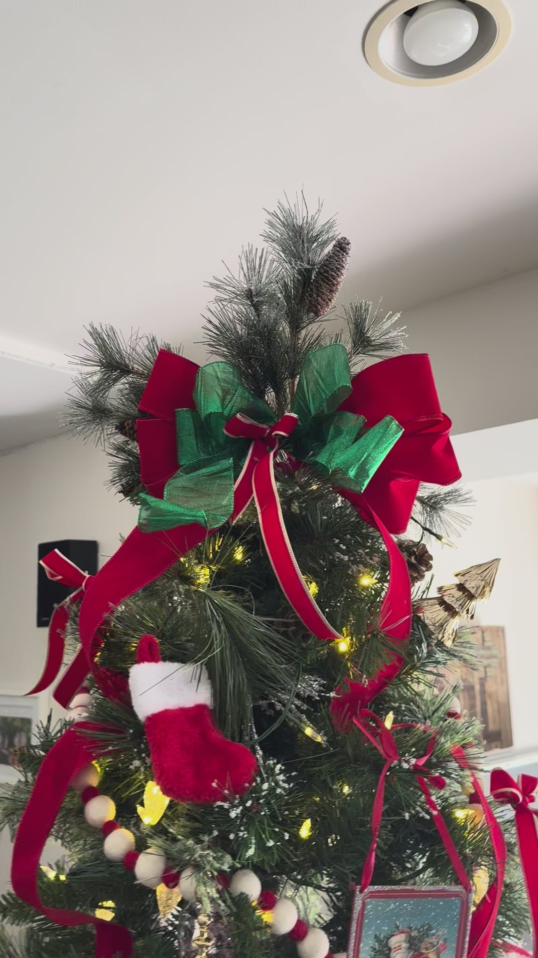 Tell Me a Christmas Story Holiday Tree Decorating Kit